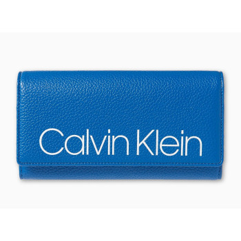 Calvin Klein dámská peněženka Long wallet modrá 7827