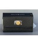 Tommy Hilfiger dámská peněženka iconic black